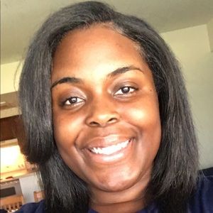 Meet your Posher, Maya